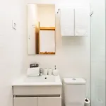Charming 1-Bedroom Apartment In Oporto