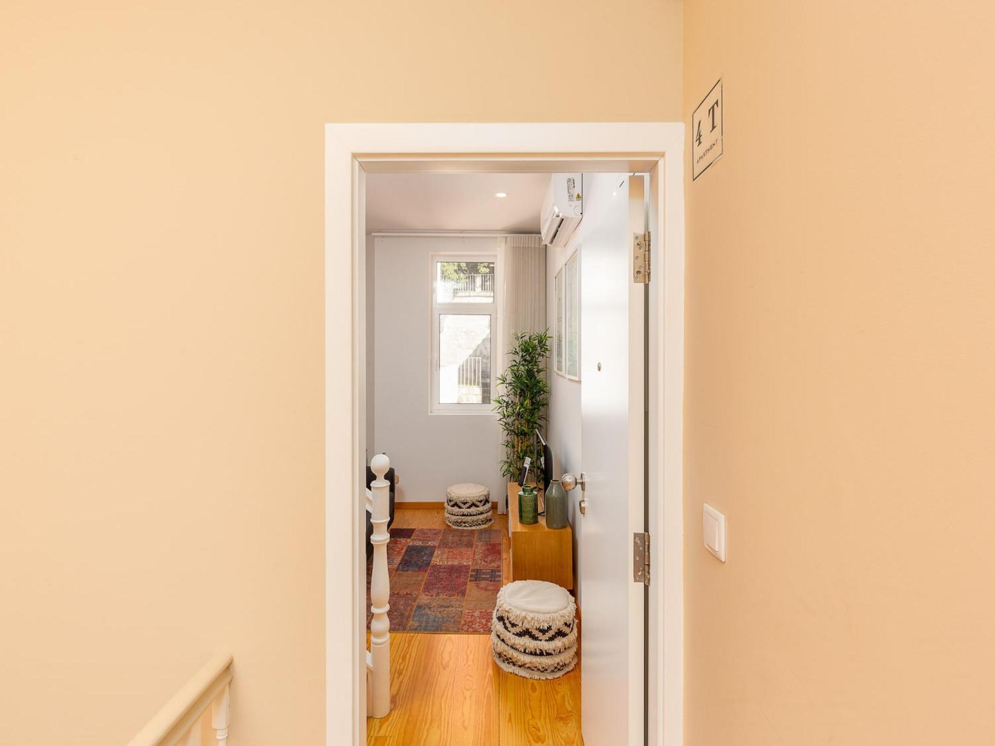 Charming 1-bedroom In *